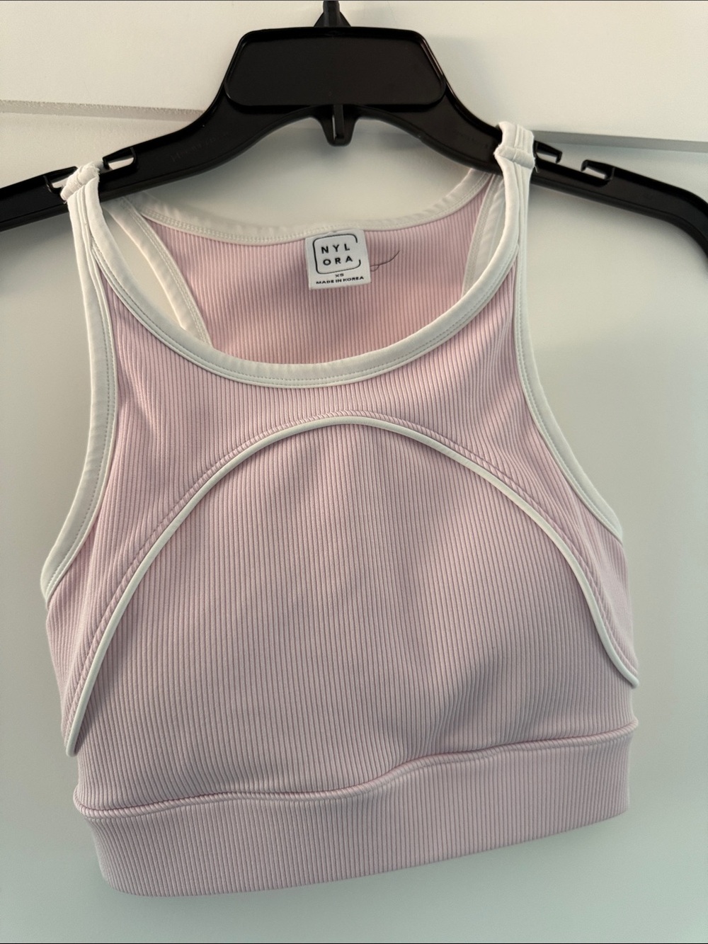 NYLORA Light Pink Ribbed Contrast-Piped Sports Bralette
